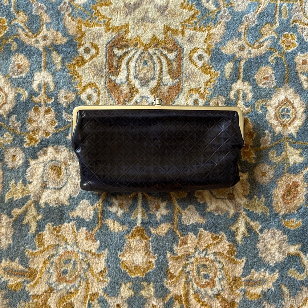HOBO wallet w mag closure,mid ID/ card holder, 2 sects for items & mid zipper.